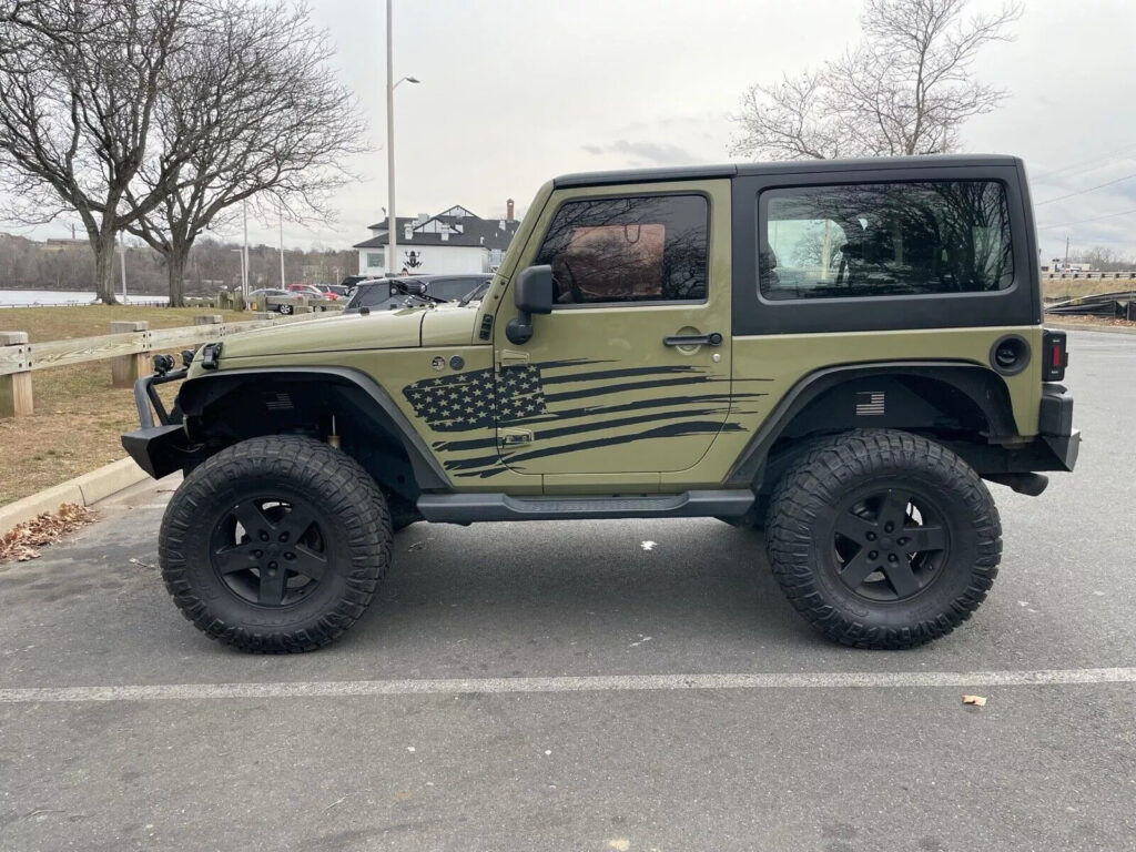 2013 Jeep Wrangler Sport