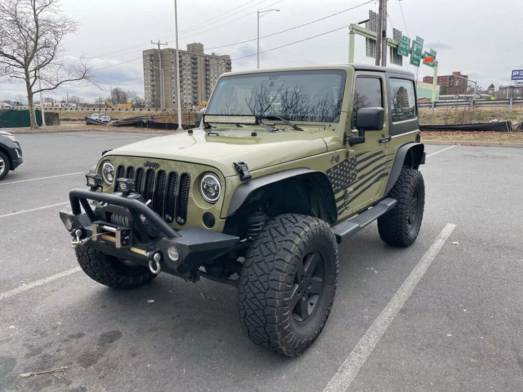 2013 Jeep Wrangler Sport