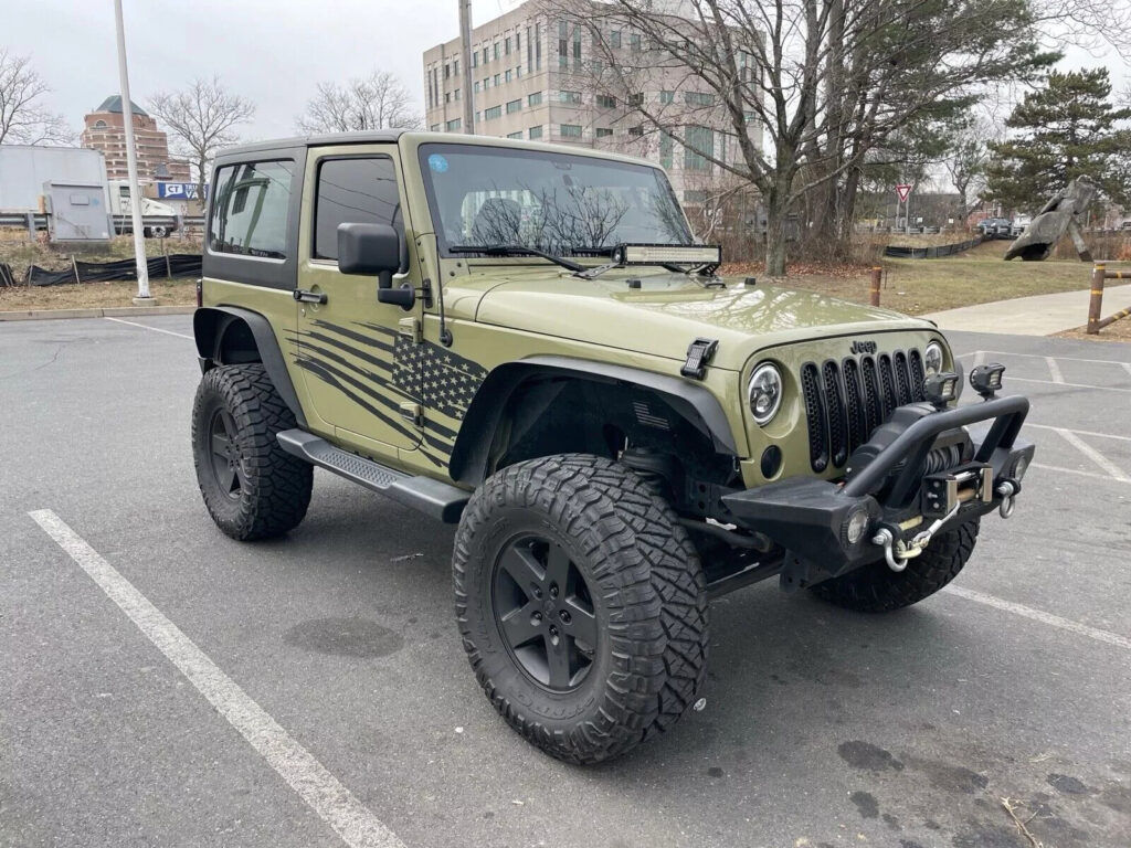 2013 Jeep Wrangler Sport