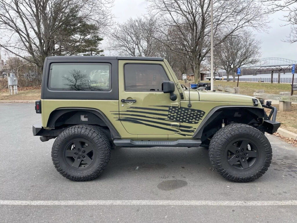 2013 Jeep Wrangler Sport