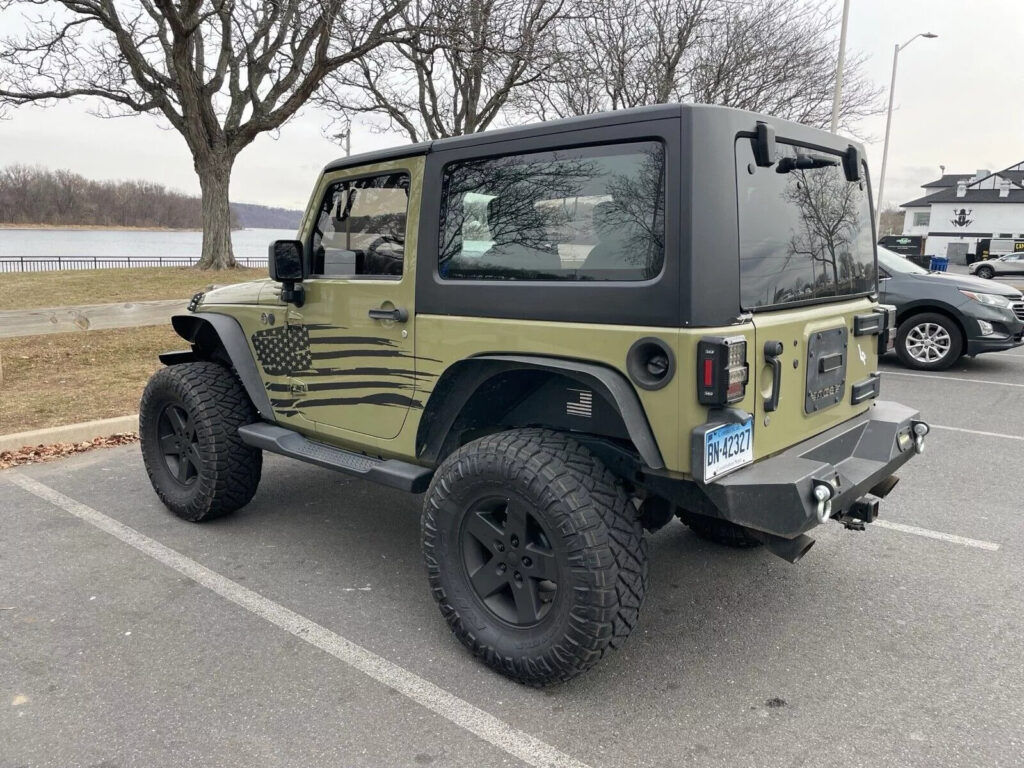 2013 Jeep Wrangler Sport