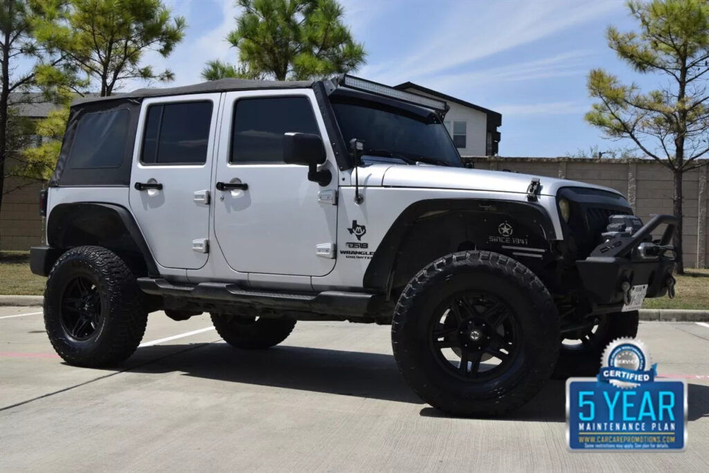 2010 Jeep Wrangler Unlimited Sport 4X4 6SPD Manual Winch Lifted NICE