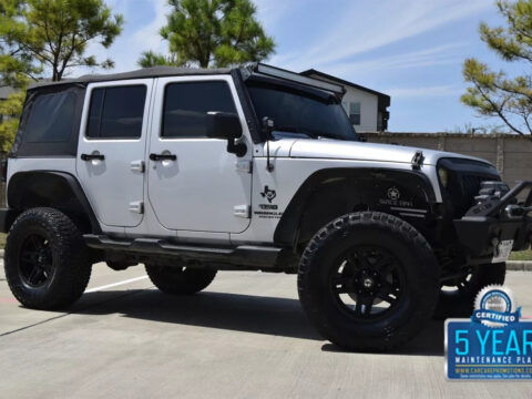2010 Jeep Wrangler Unlimited Sport 4X4 6SPD Manual Winch Lifted NICE for sale