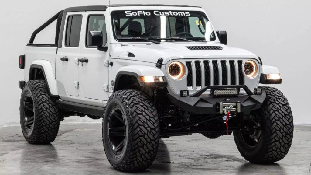 2024 Jeep Gladiator Nighthawk 4×4 4dr Crew Cab 5.0 ft. SB