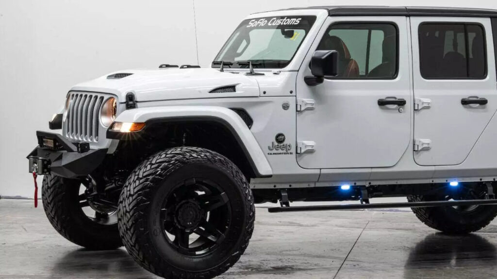 2024 Jeep Gladiator Nighthawk 4×4 4dr Crew Cab 5.0 ft. SB
