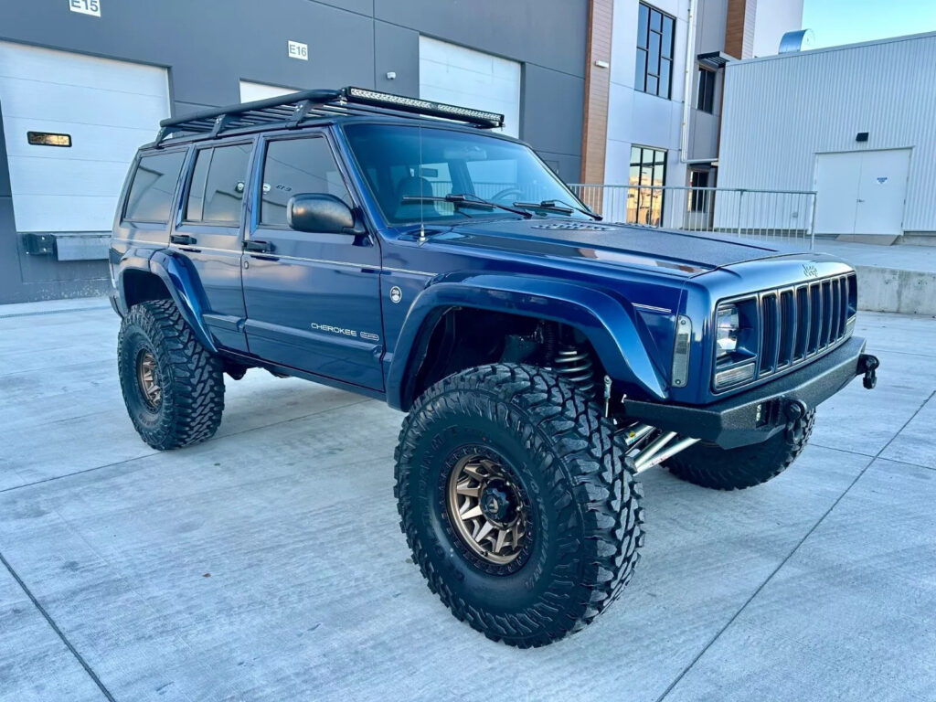 1997 Jeep Cherokee XJ – Beautiful Restomod