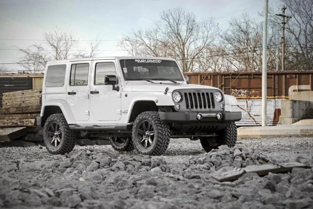 Rough Country 2.5″ Lift Kit N3 Shock for 07-18 Jeep Wrangler JK Unlimited 4 Door
