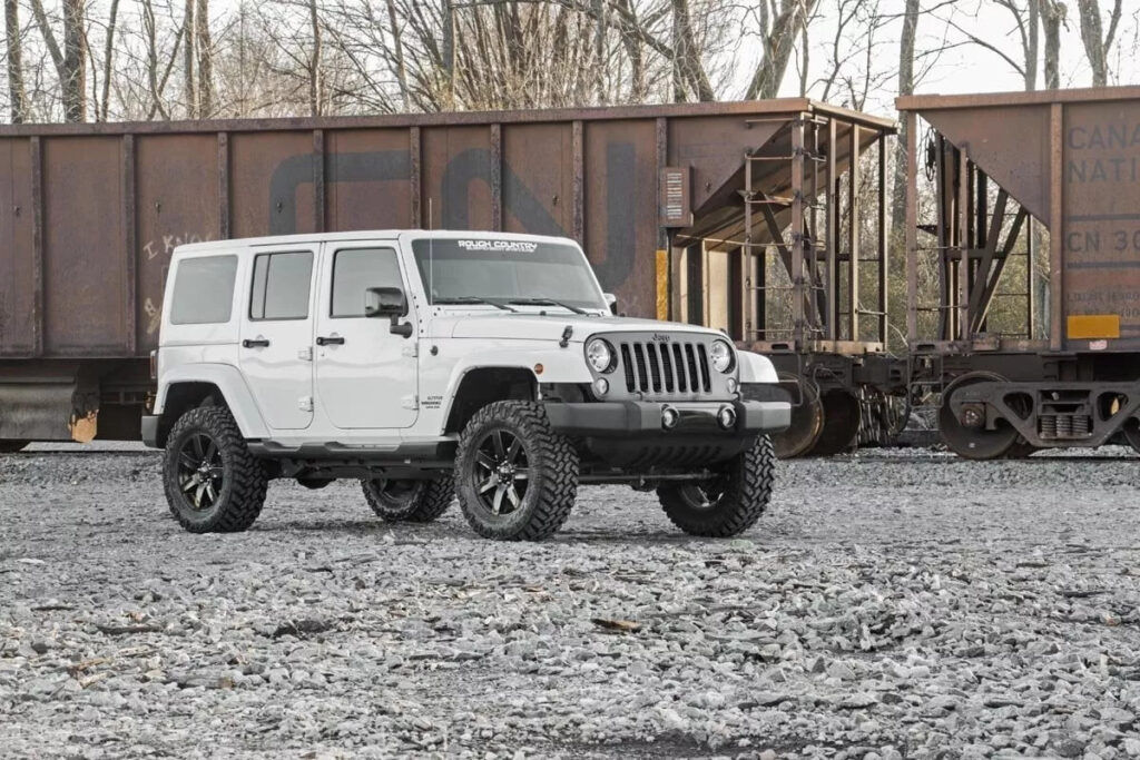 Rough Country 2.5″ Lift Kit N3 Shock for 07-18 Jeep Wrangler JK Unlimited 4 Door