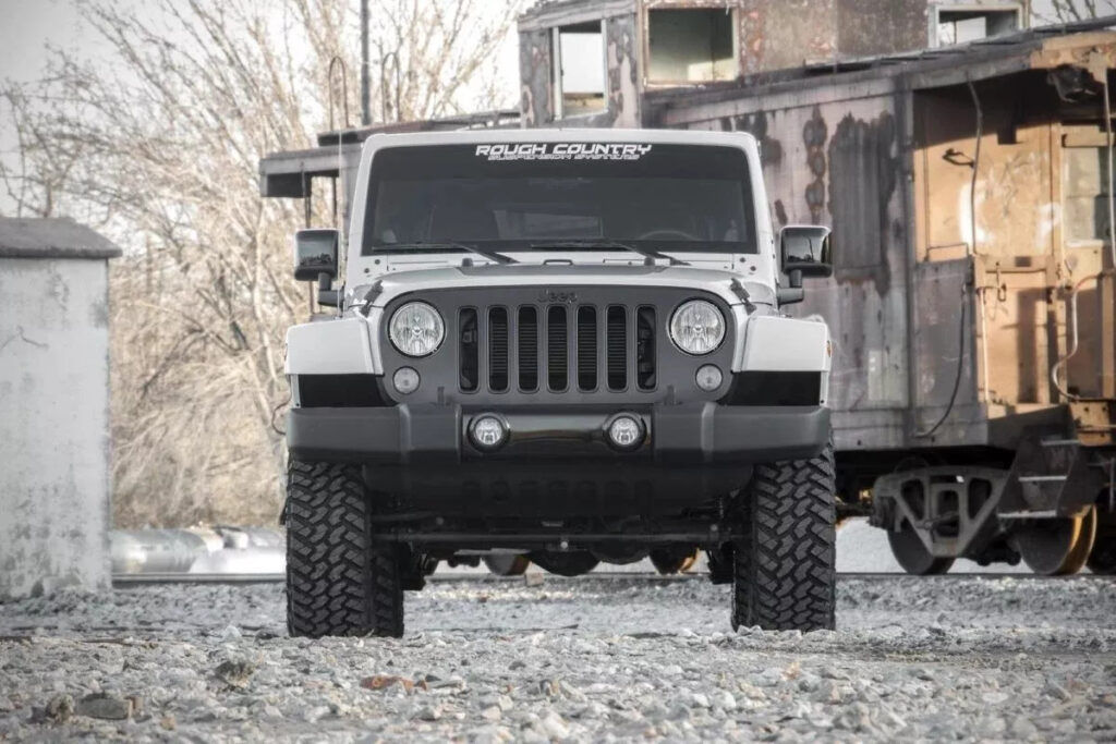 Rough Country 2.5″ Lift Kit N3 Shock for 07-18 Jeep Wrangler JK Unlimited 4 Door