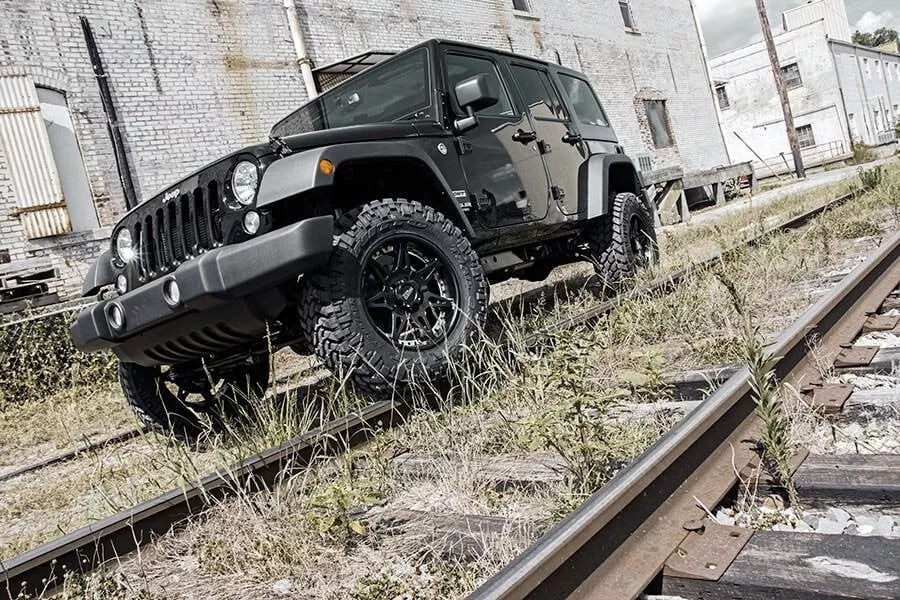 Rough Country 2.5″ Lift Kit N3 Shock for 07-18 Jeep Wrangler JK Unlimited 4 Door