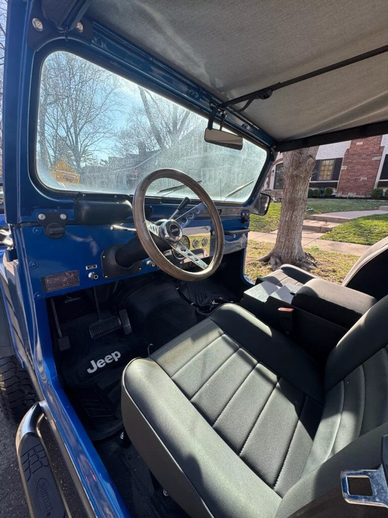 1978 Jeep CJ-7 Fiber