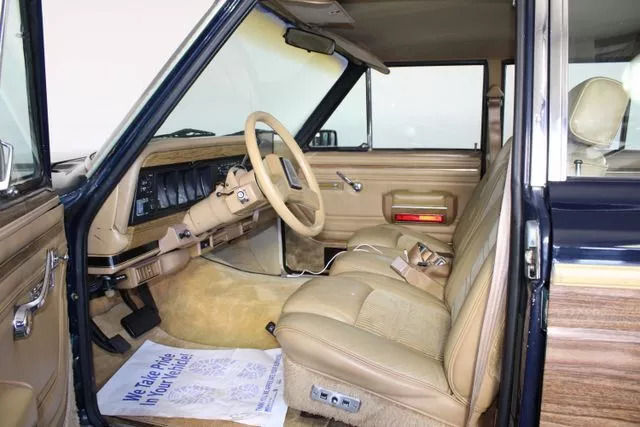 1987 Jeep Wagoneer