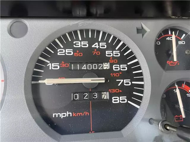 1993 Jeep Cherokee Sport