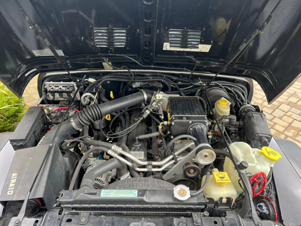 2000 Jeep Wrangler Sport Utility 2D