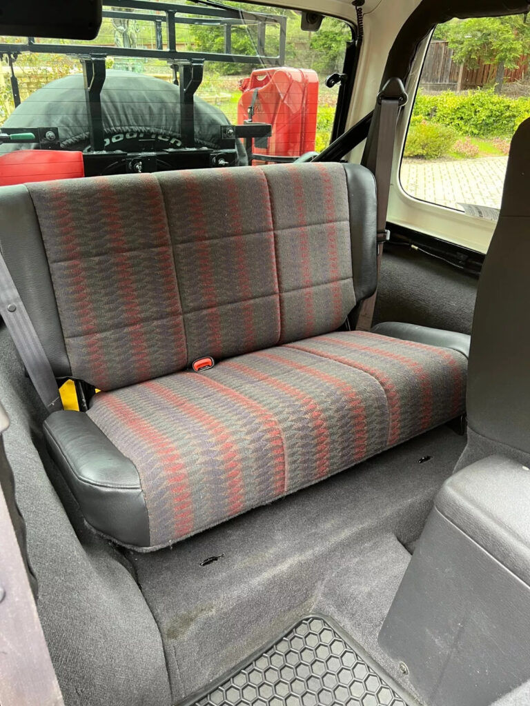 2000 Jeep Wrangler Sport Utility 2D