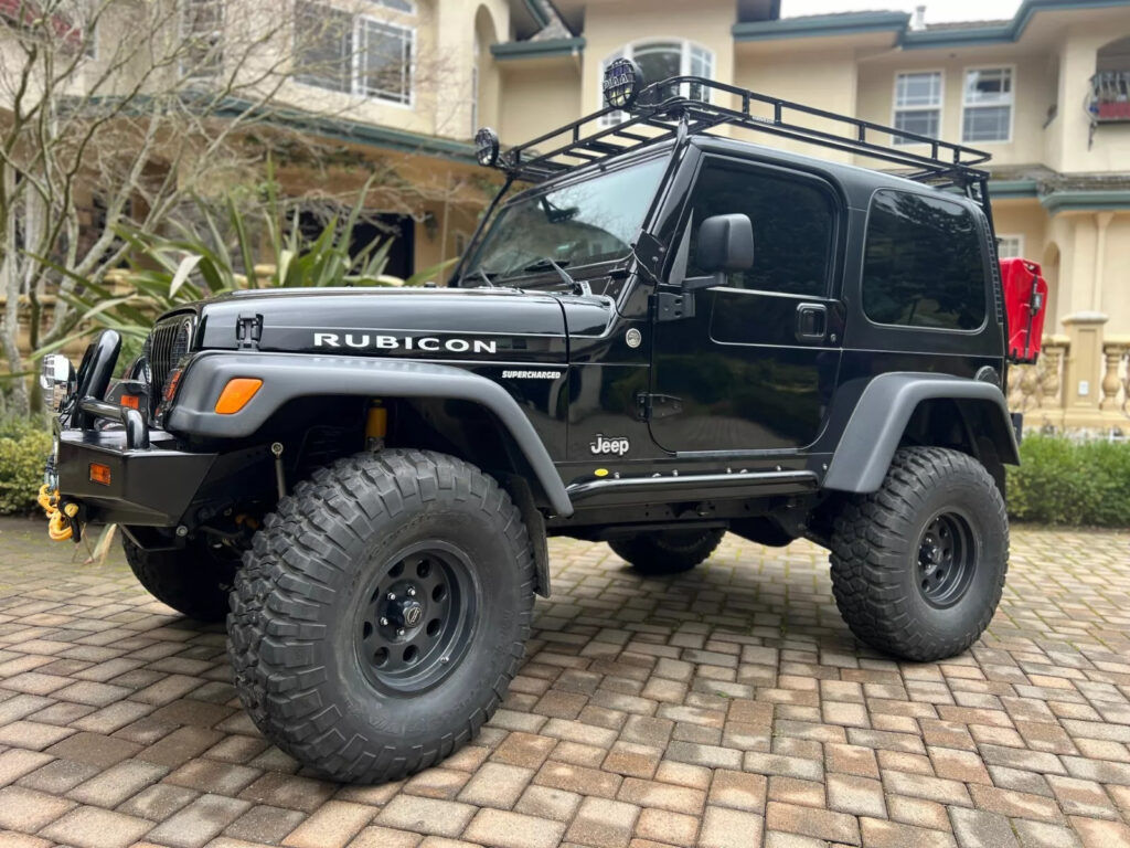 2000 Jeep Wrangler Sport Utility 2D