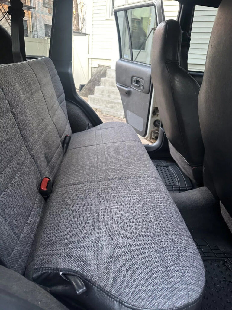 2000 Jeep Cherokee Sport