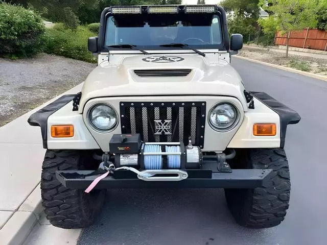 2005 Jeep Wrangler Sport SUV 2D