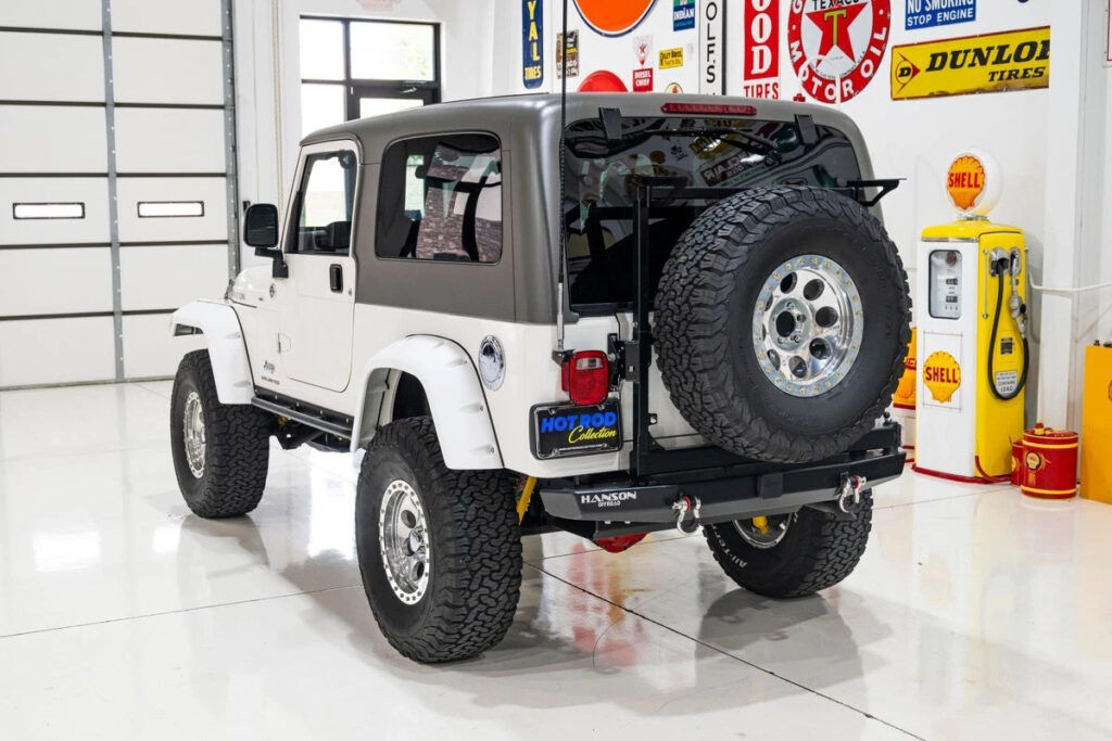 2005 Jeep Wrangler Unlimited Rubicon 34k Miles
