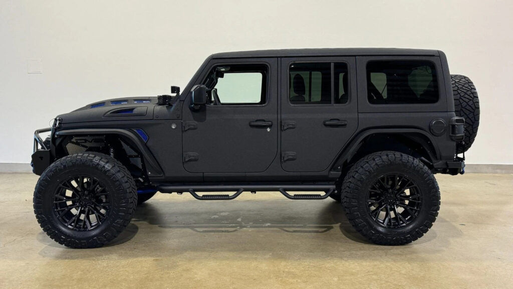 2023 Jeep Wrangler Unlimted Sport 4X4 Skytop,dupont Kevlar,lifted,nav