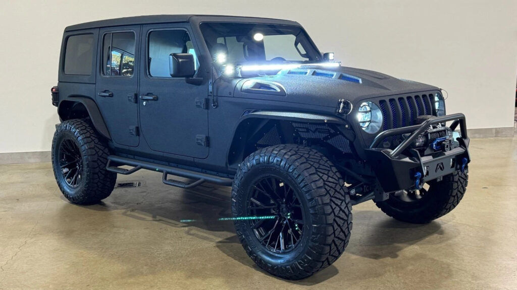 2023 Jeep Wrangler Unlimted Sport 4X4 Skytop,dupont Kevlar,lifted,nav