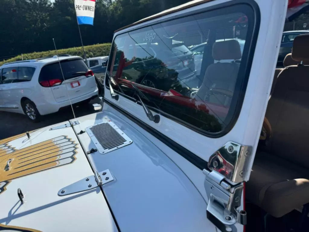 1978 Jeep Cj Resto mod LS 4l60e Trans Golden Eagle