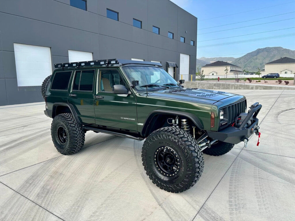 1997 Jeep Cherokee XJ – Beautiful Restomod