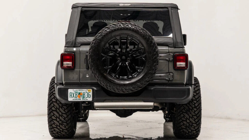 2020 Jeep Wrangler Sport 4×4 SUV
