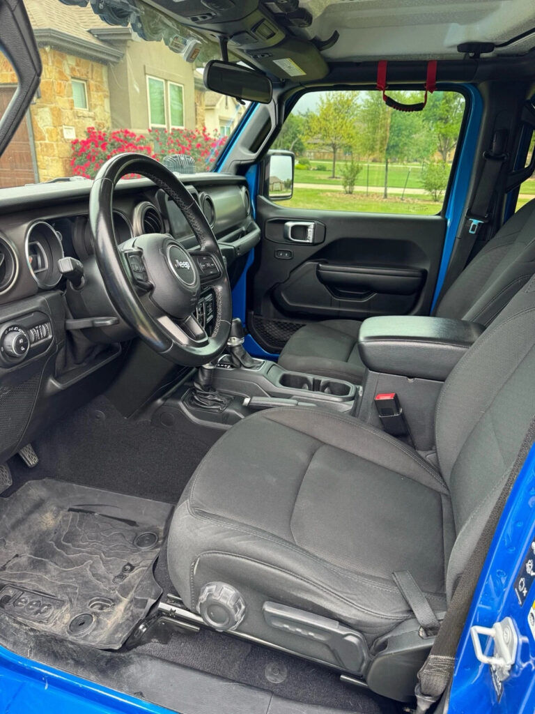 2021 Jeep Gladiator Sport
