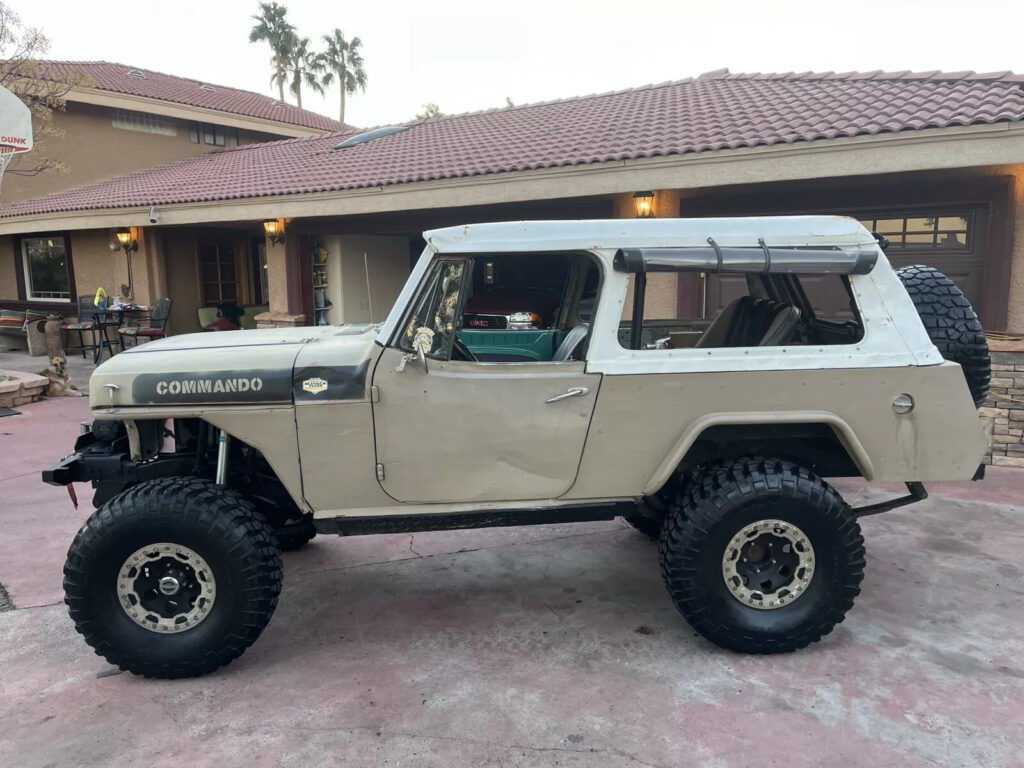 1967 Jeep Commando
