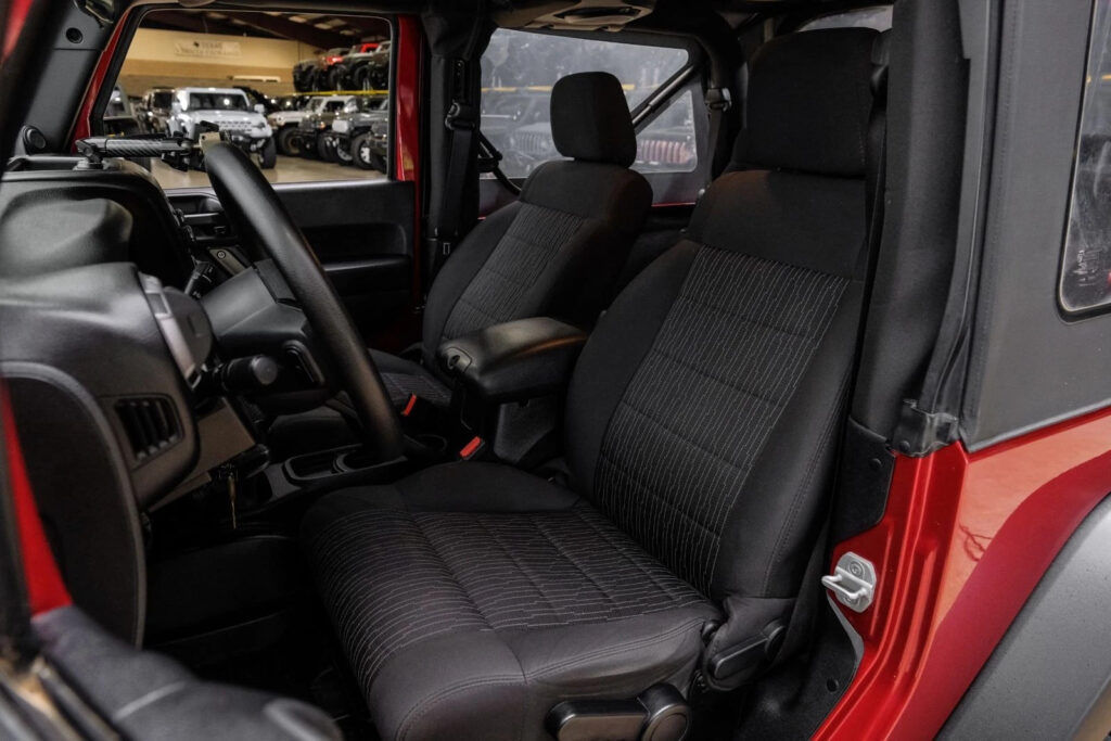 2012 Jeep Wrangler Sport 4X4 6-Speed ,lifted,soft ToP, BLK WHLS 78K