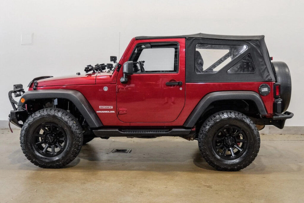 2012 Jeep Wrangler Sport 4X4 6-Speed ,lifted,soft ToP, BLK WHLS 78K