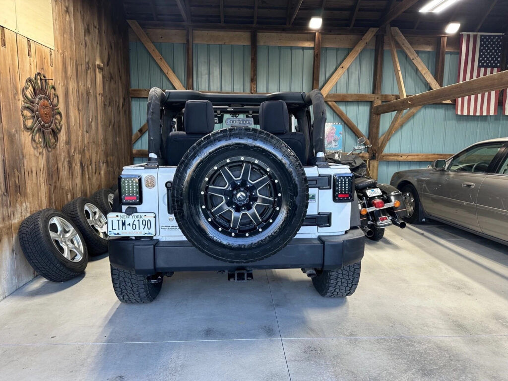 2013 Jeep Wrangler Sport