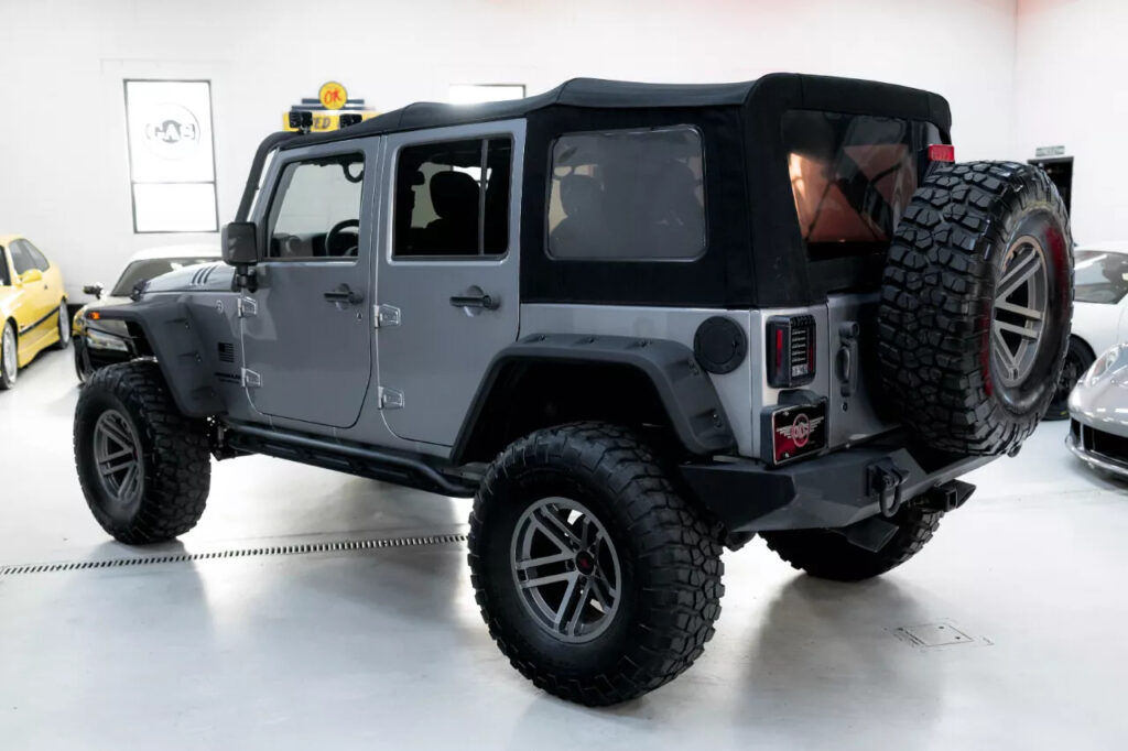 2017 Jeep Wrangler Unlimited Sport 4WD