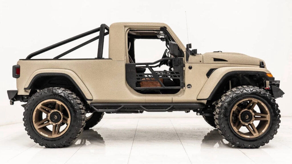 2023 Jeep Wrangler Freedom 4×4 4dr SUV
