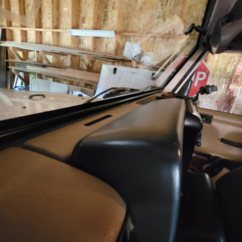 2001 Jeep Sahara