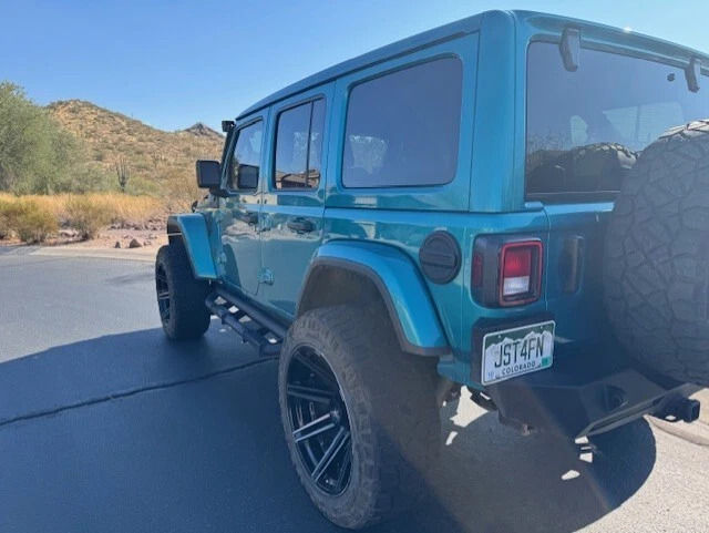 2020 Jeep Wrangler JL Sahara High Altitude