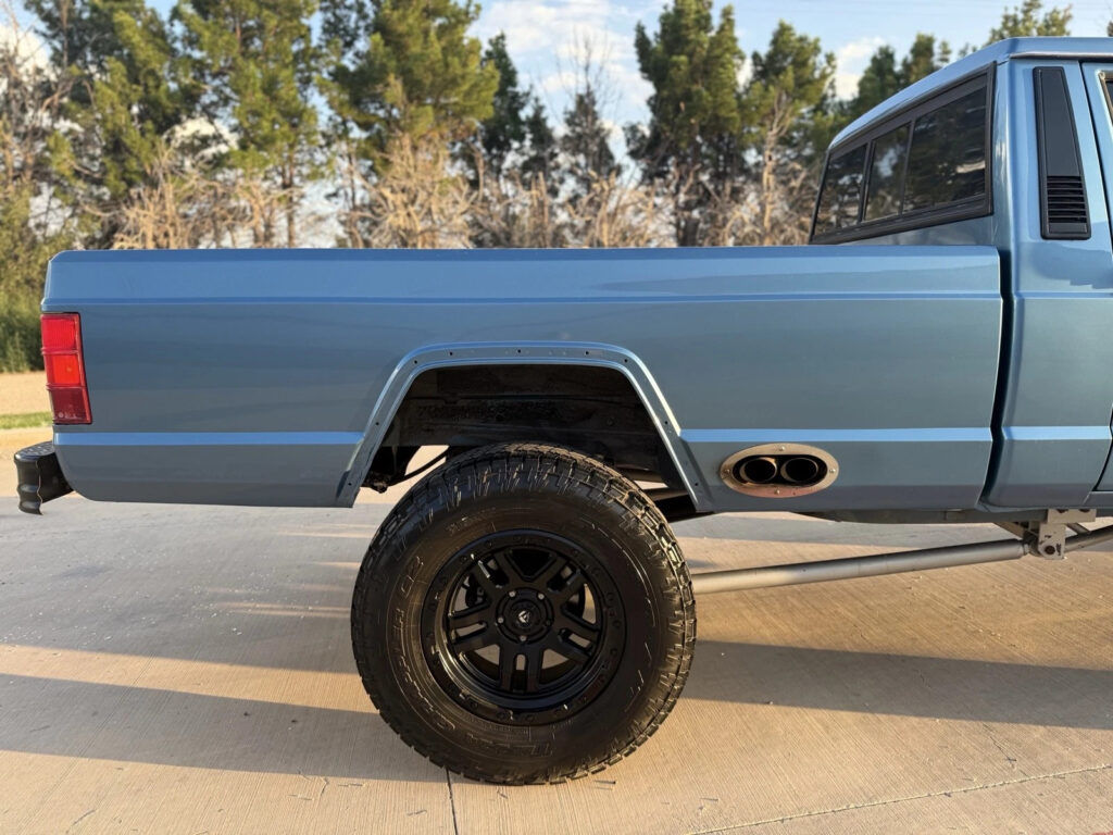 1987 Jeep Comanche