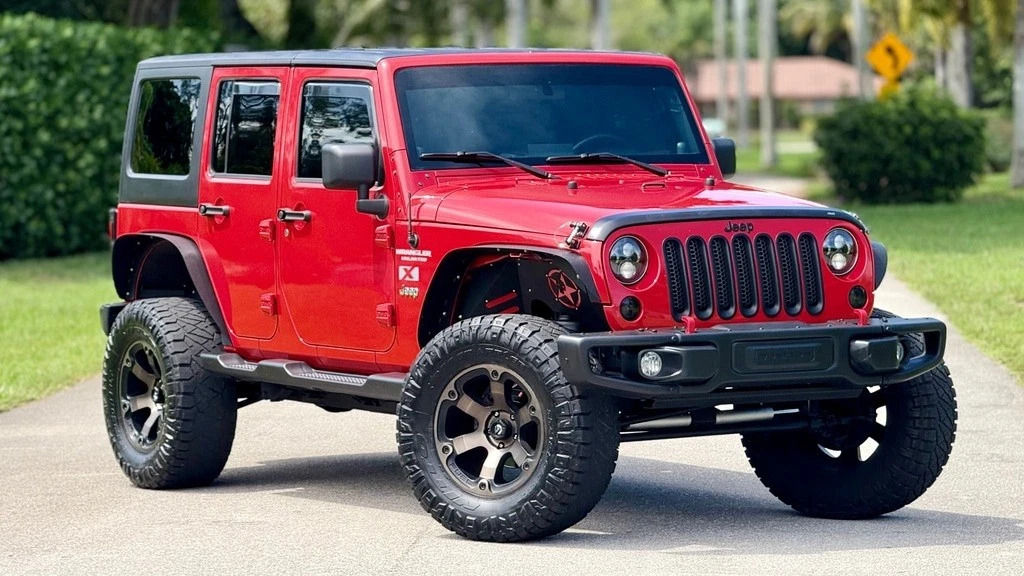 2007 Jeep Wrangler X – 6 Speed Manual Flame RED Loaded W/ Upgrades