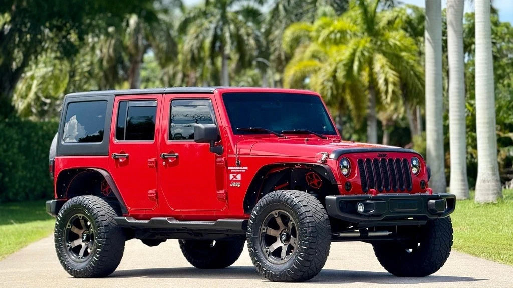 2007 Jeep Wrangler X – 6 Speed Manual Flame RED Loaded W/ Upgrades