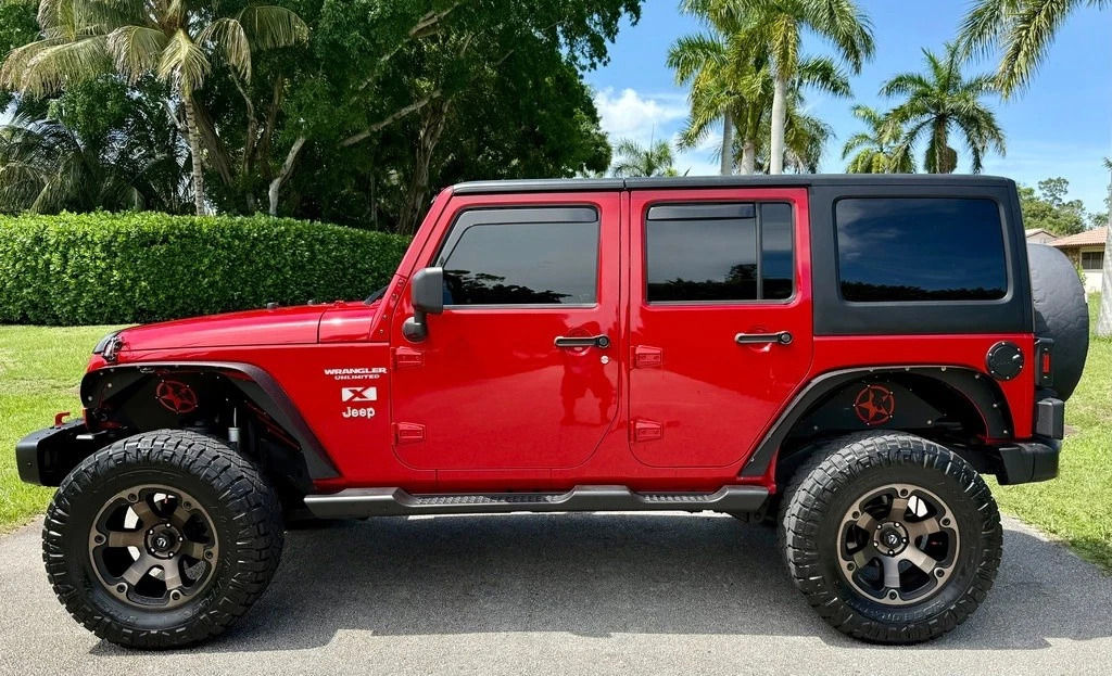 2007 Jeep Wrangler X – 6 Speed Manual Flame RED Loaded W/ Upgrades