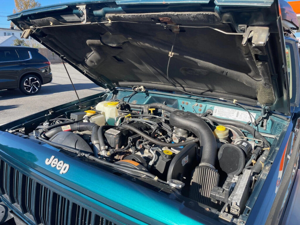 1996 Jeep Cherokee Country