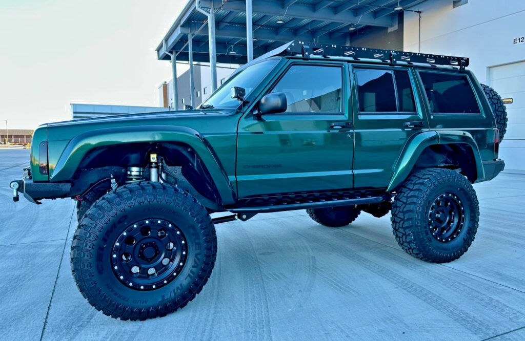 2000 Jeep Cherokee XJ Restomod