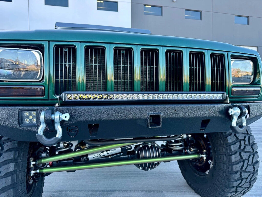 2000 Jeep Cherokee XJ Restomod