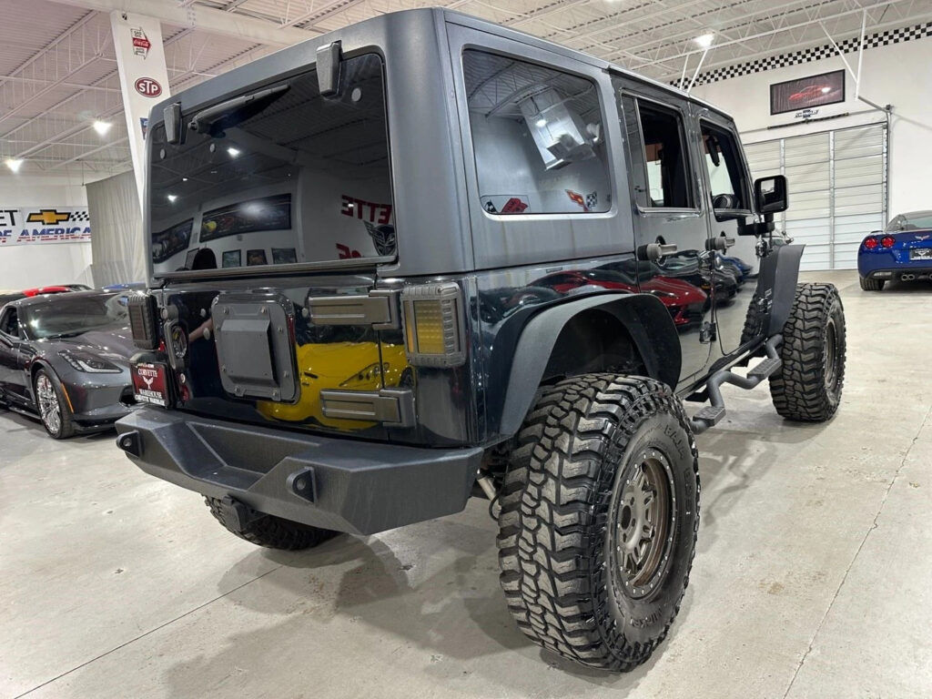 2016 Jeep Wrangler Sport 23S Package, XRC Bumpers, 4″ Lift, 17″on35’s