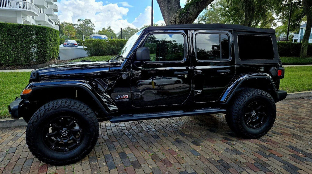 2021 Jeep Wrangler Sport S 80th Anniversary Edition