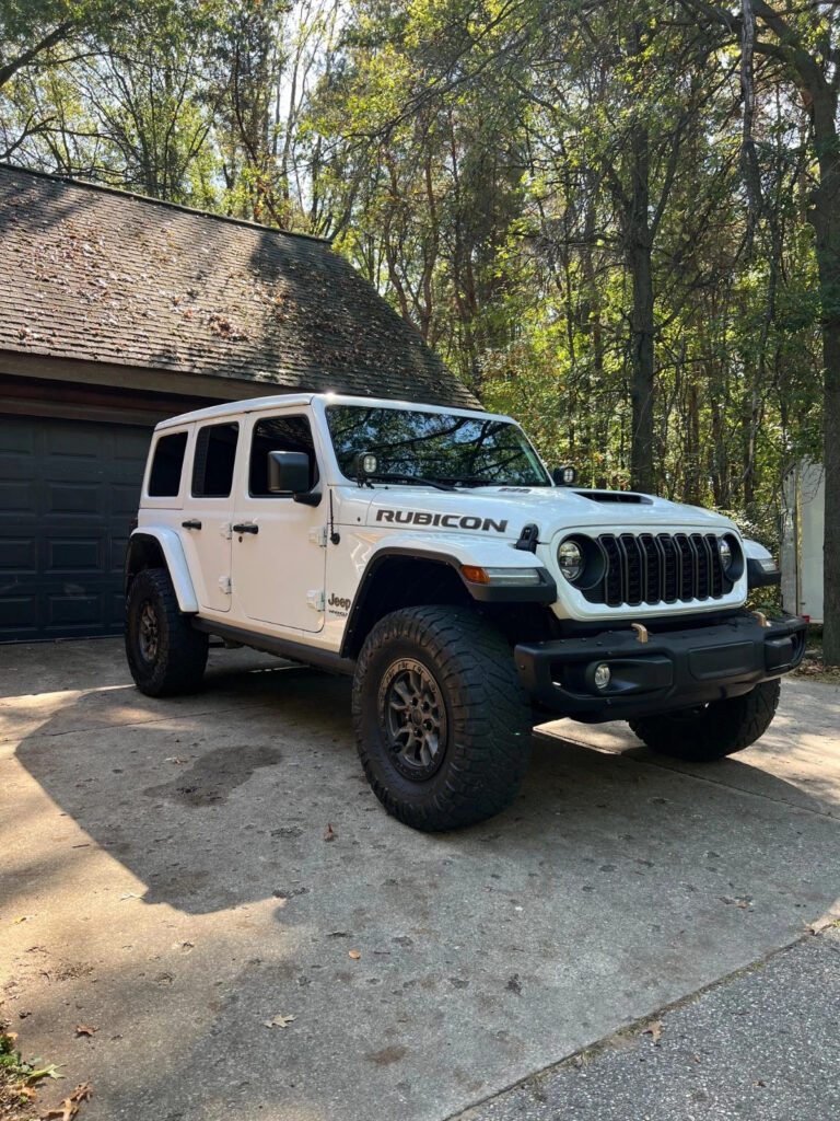 2021 Jeep Wrangler Unlimited Rubicon 392 4X4 SKY ToP, Bumpers, Led’s