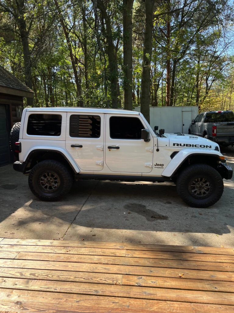 2021 Jeep Wrangler Unlimited Rubicon 392 4X4 SKY ToP, Bumpers, Led’s