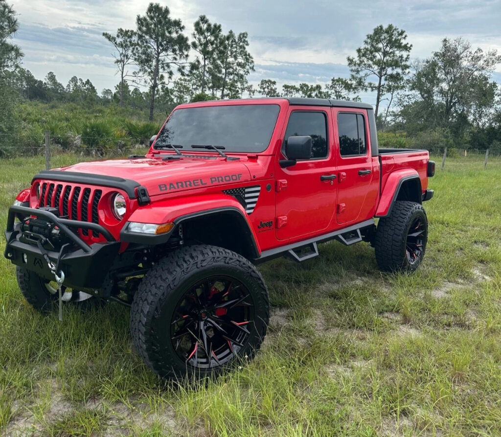 2023 Jeep Gladiator Sport