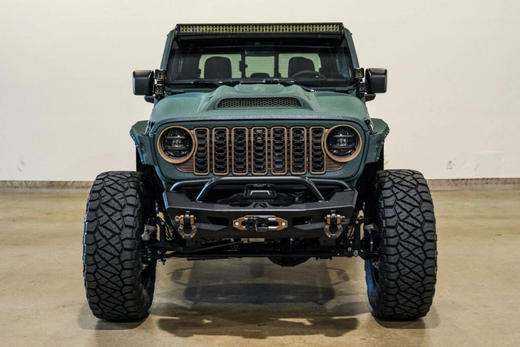 2025 Jeep Gladiator Rubicon 4X4 Dupont Kevlar, Lifted Bumpers ,LED